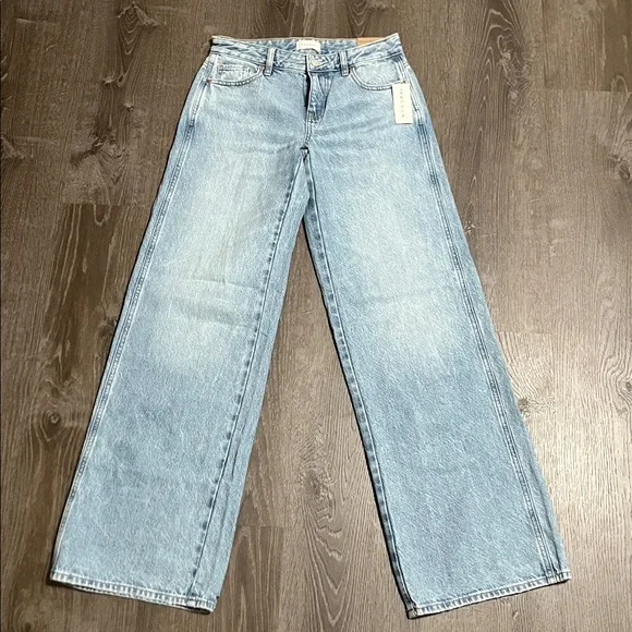 Pacsun Casey Low Rise Baggy Jeans Butt Slit Light Indigo Size 24 - Picture 2 of 9